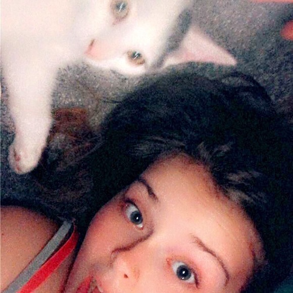 Meet your Posher, Jorji - Picture 1 of 1